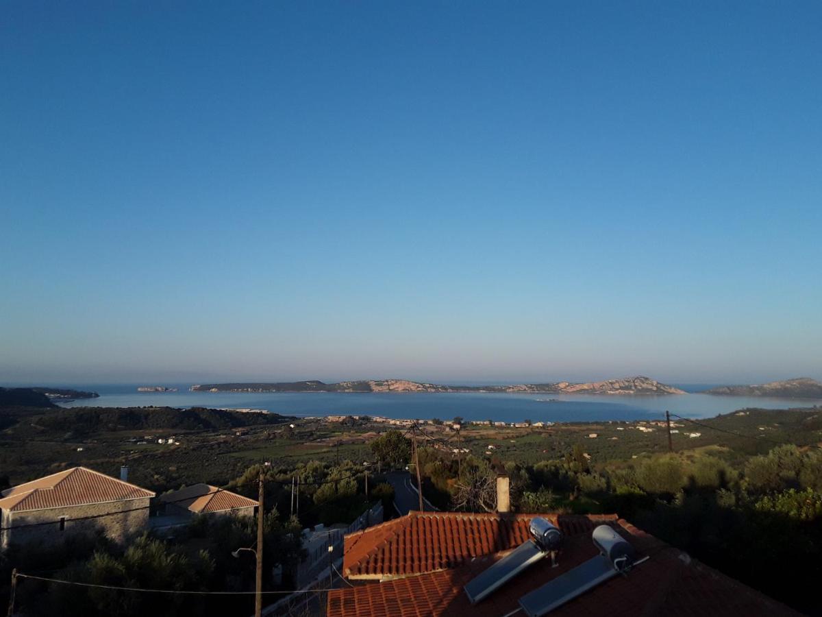 Golden Navarino'S Sunset Pylos Zewnętrze zdjęcie