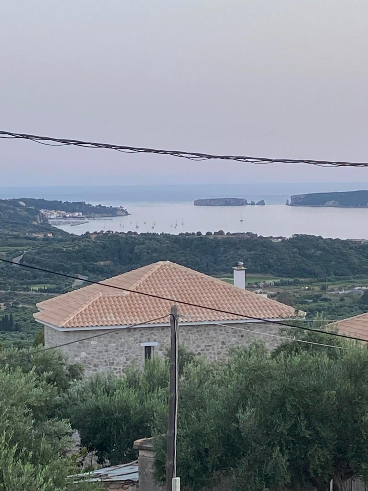 Golden Navarino'S Sunset Pylos Zewnętrze zdjęcie